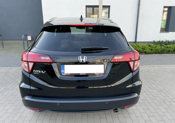 Honda HR-V cena 82699 przebieg: 20200, rok produkcji 2017 z Międzyzdroje małe 232